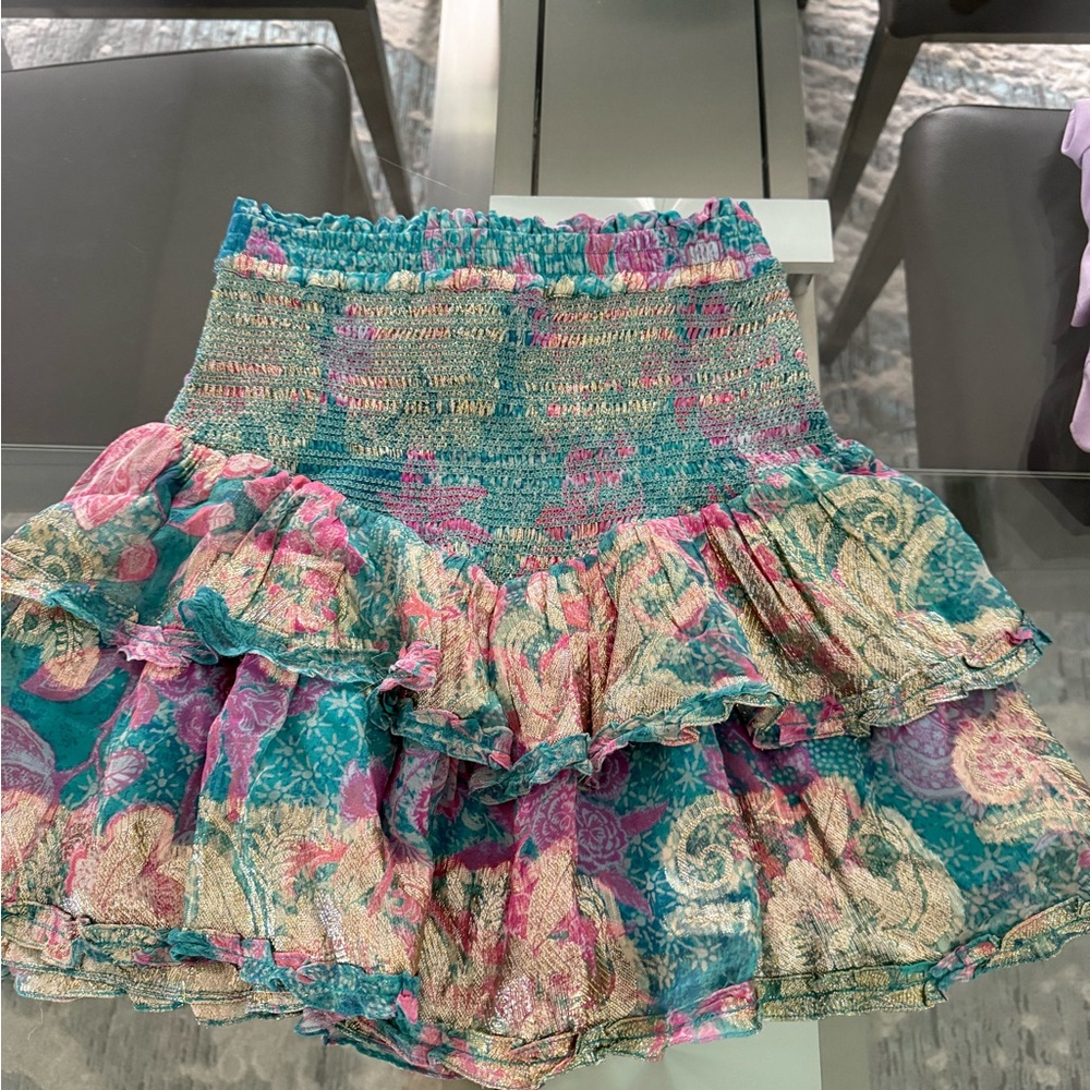 HEMANT & NANDITA Teal and Pink Floral Mini Skirt
New without tags.